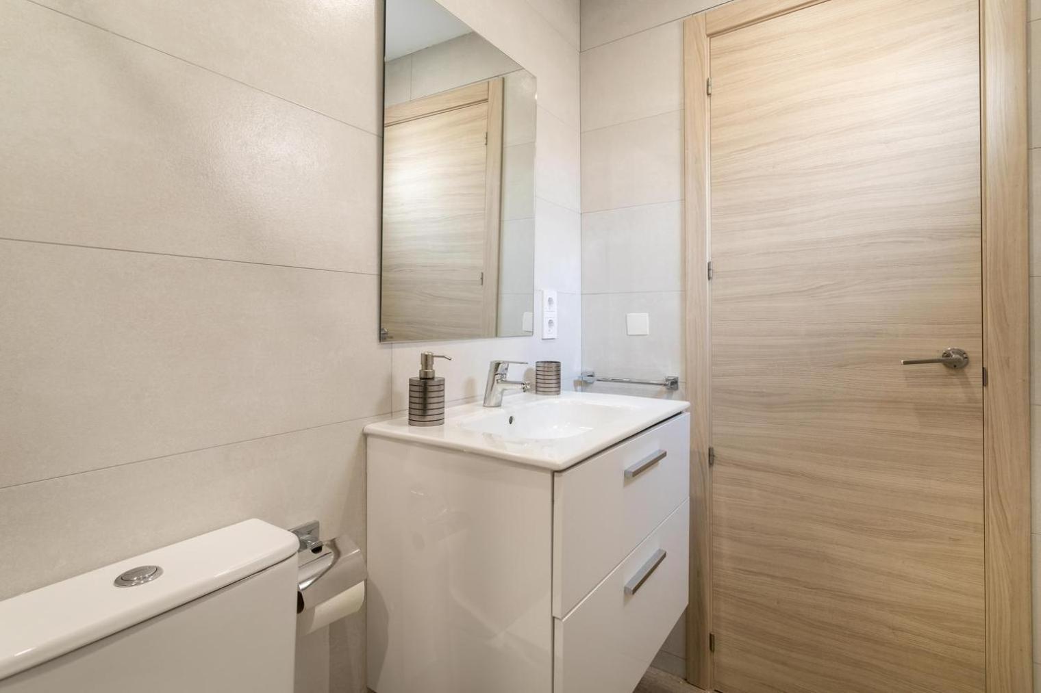 Bel Appartement Rustique Au Coeur D'Alicante Luaran gambar